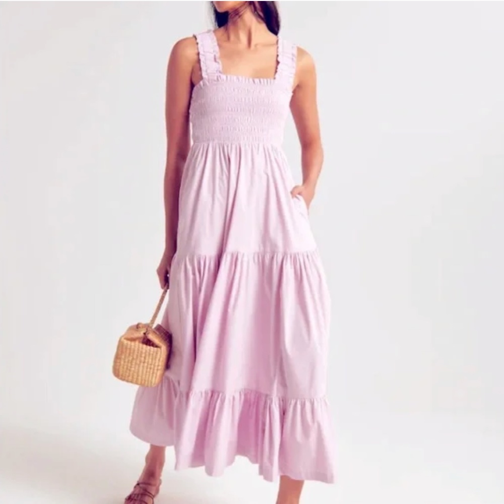 Abercrombie &Fitch Ruched Waist Tiered Maxi Dress, Lavender Color, Size Medium